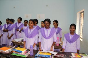 Patenschaft für Krankenschwester Ausbildung Indien 01