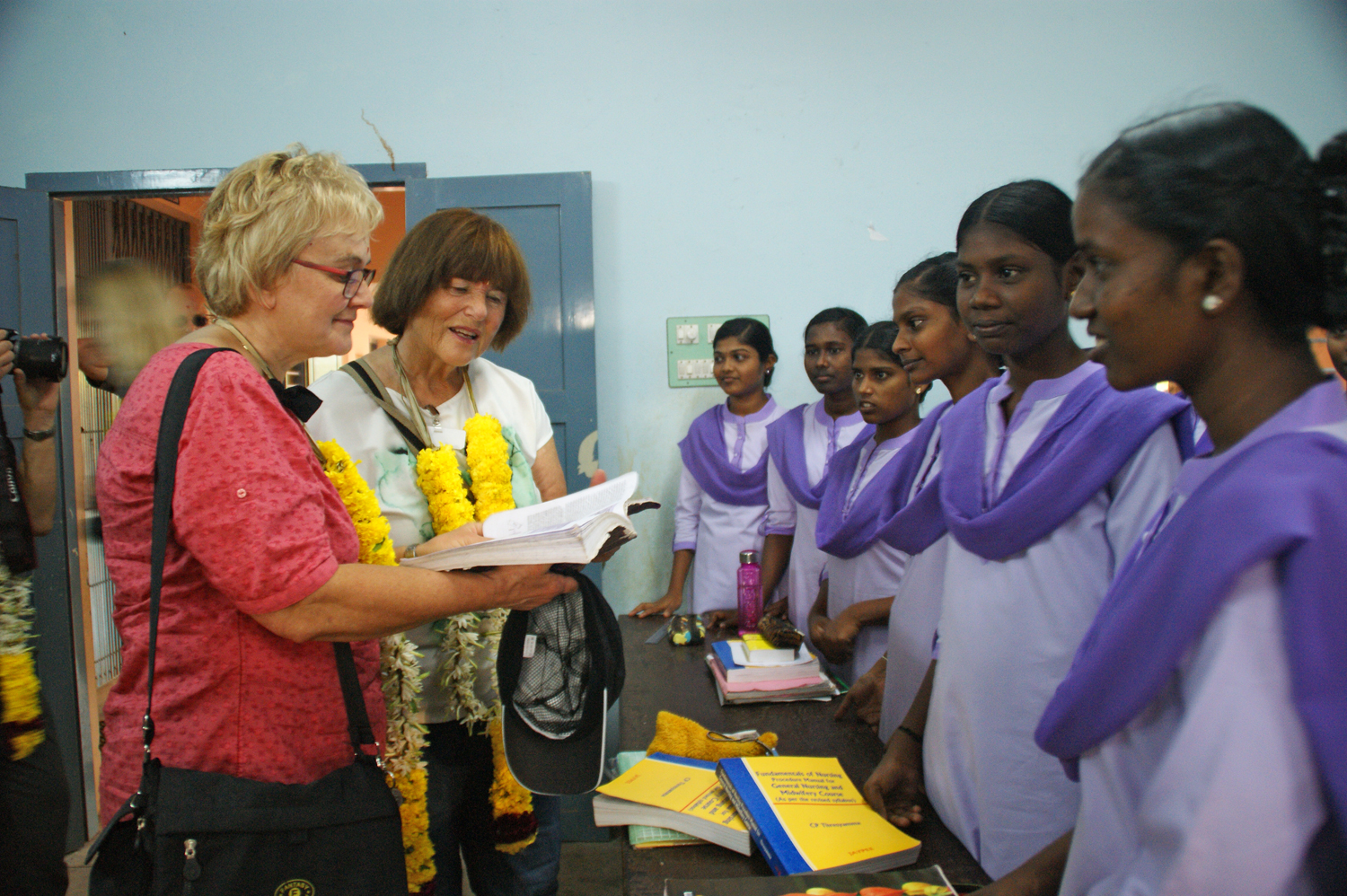 Patenschaft für Krankenschwester Ausbildung Indien 02